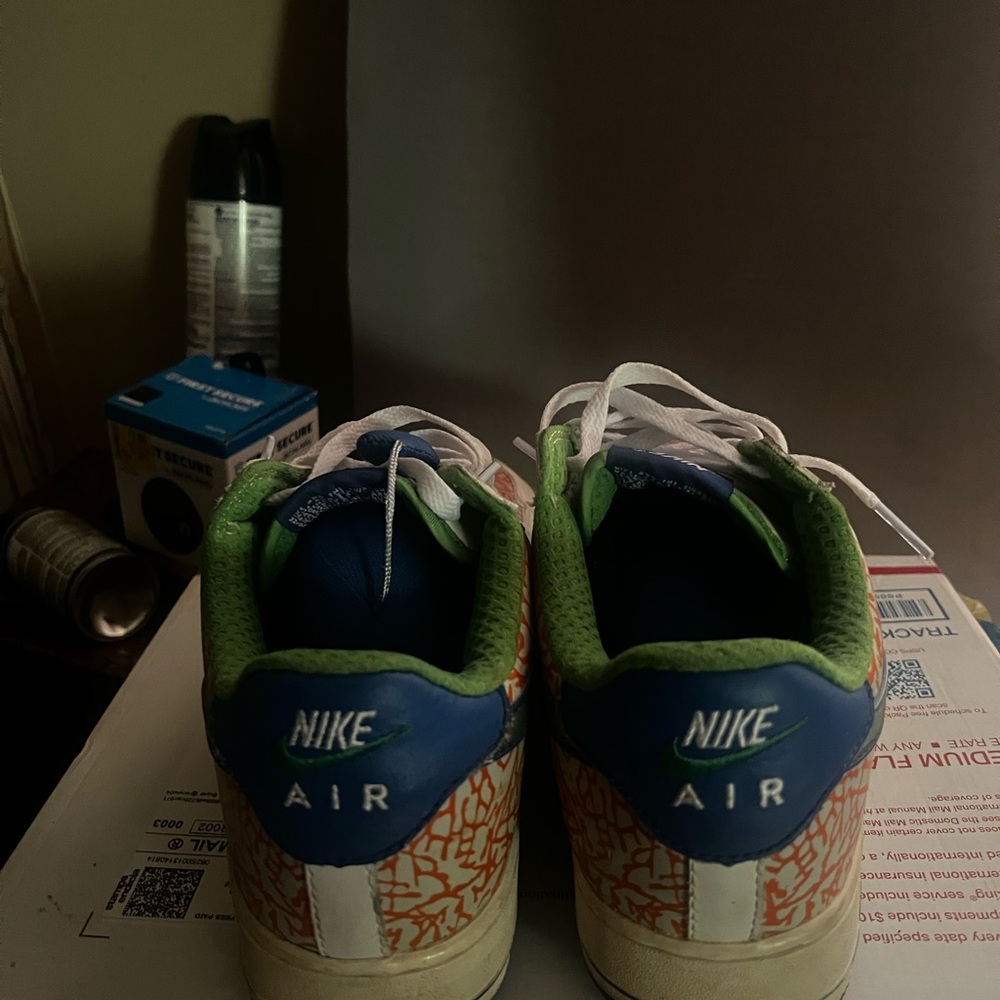 Men what Air Force 1